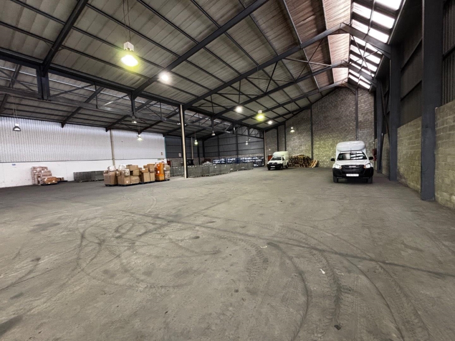 To Let commercial Property for Rent in Montague Gardens Western Cape